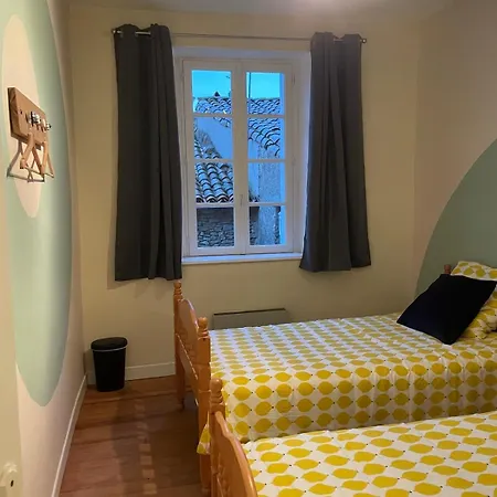 Le Plo - En Centre Village Holiday home *